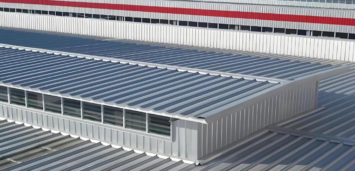 鋼結(jié)構(gòu)車(chē)間褪色、銹蝕、滲漏等修繕三種方法！(圖6)